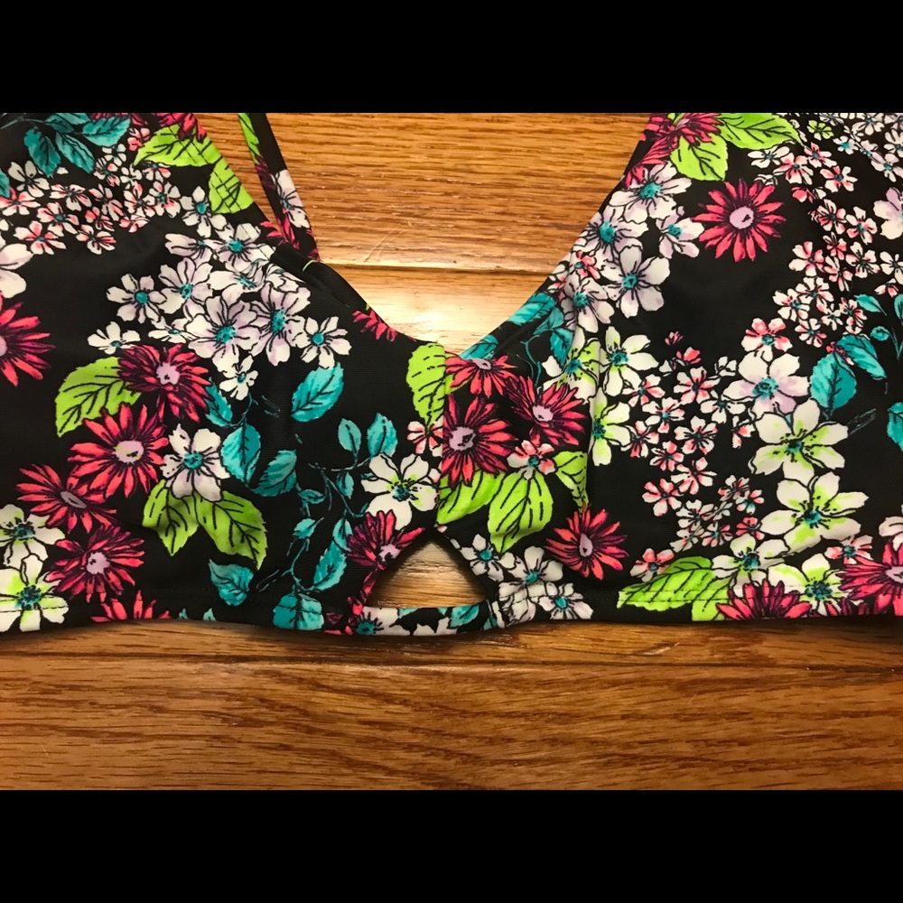 Xhilaration floral bikin - Picture 2 of 5